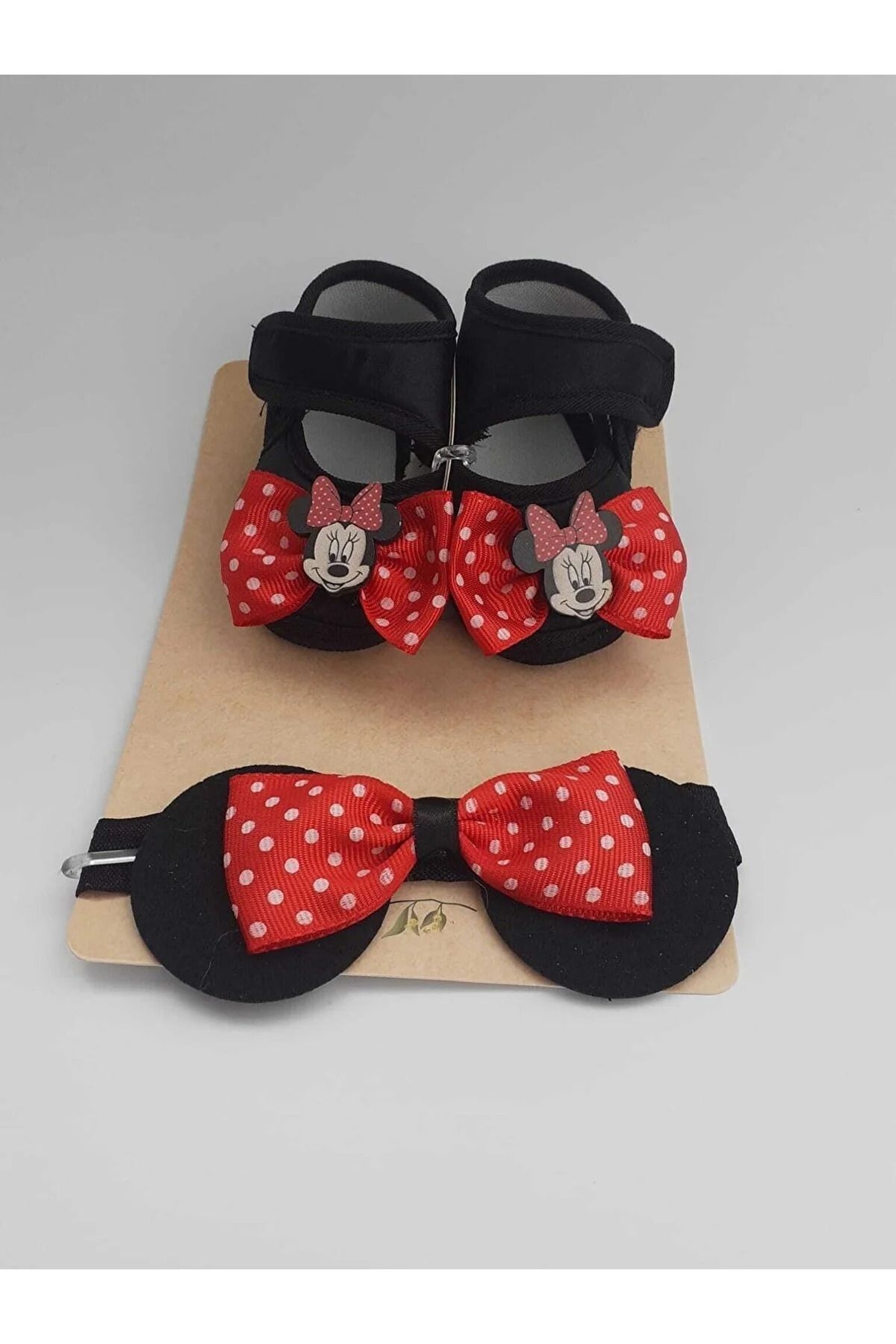 VaVbaby%20Minnie%20Siyah%20Renk%20Kız%20Bebek%20Bandana%20ve%20Ayakkabı%200-6%20Ay%20Şirin%20Sevimli%20Rahat%20Yumuşak%20Taban